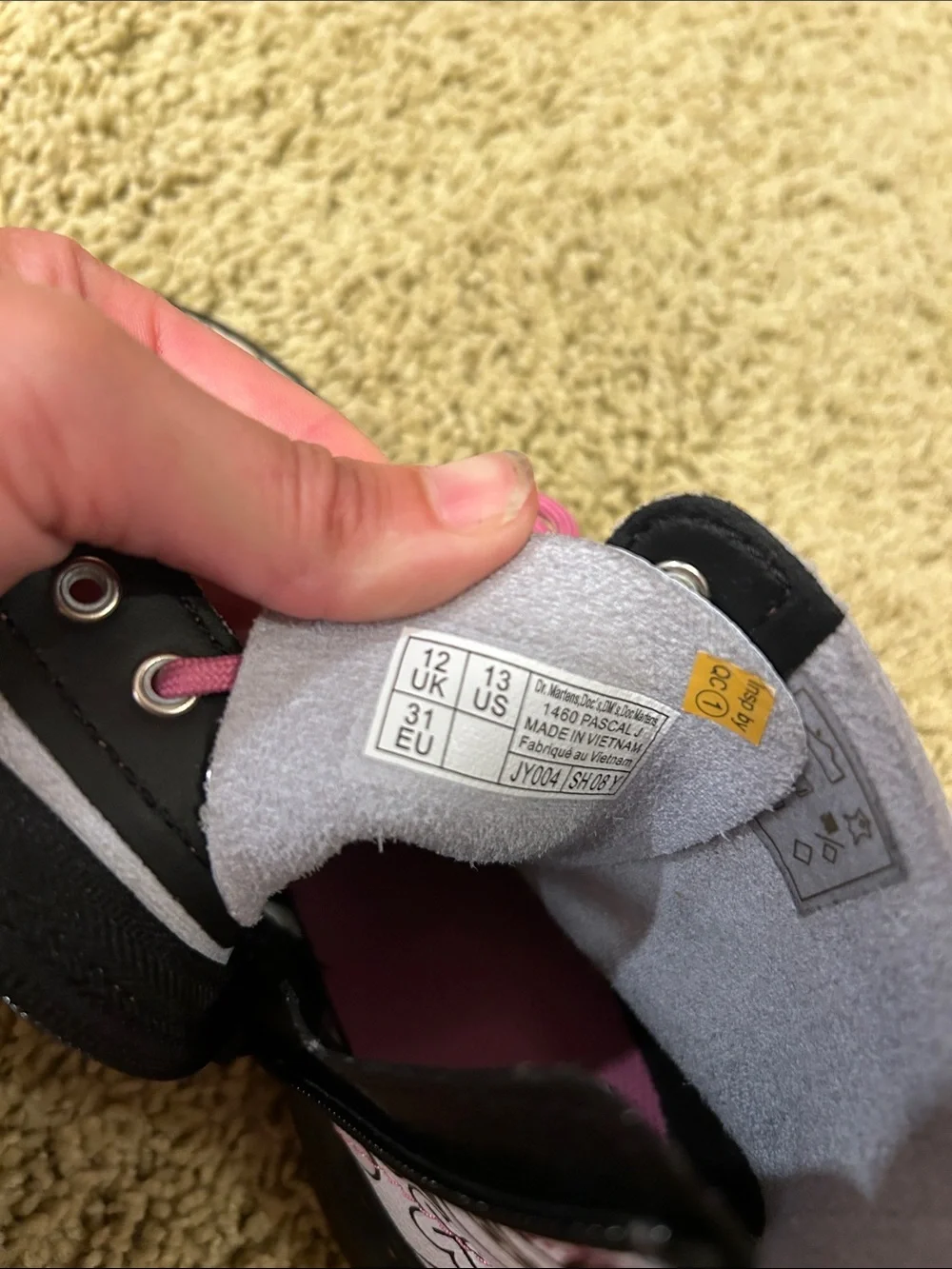 Dr. Martens youth lace